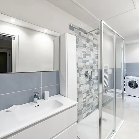 Modern In The Heart Of Lucca! Lucca