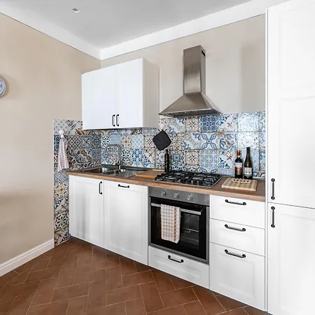 Modern In The Heart Of Lucca!